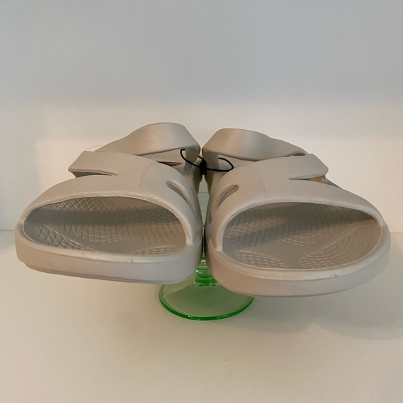 COPY - Coral Women’s slide sandals slate pearl size 9 - Picture 8 of 12